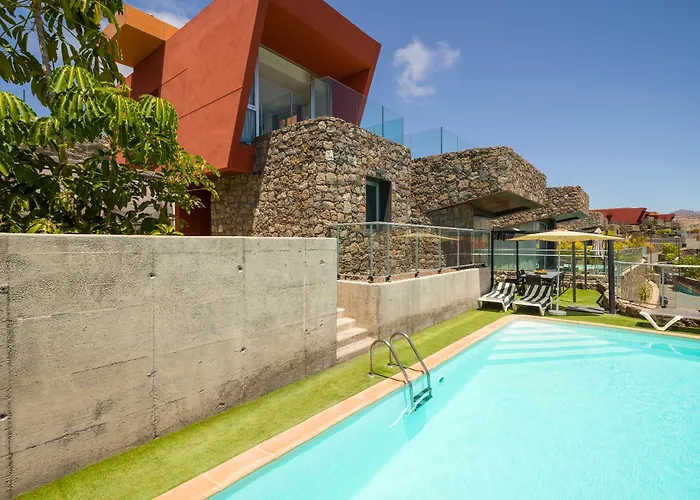 Green 9 The Dream Villa With Pool And Views By Canaryscape