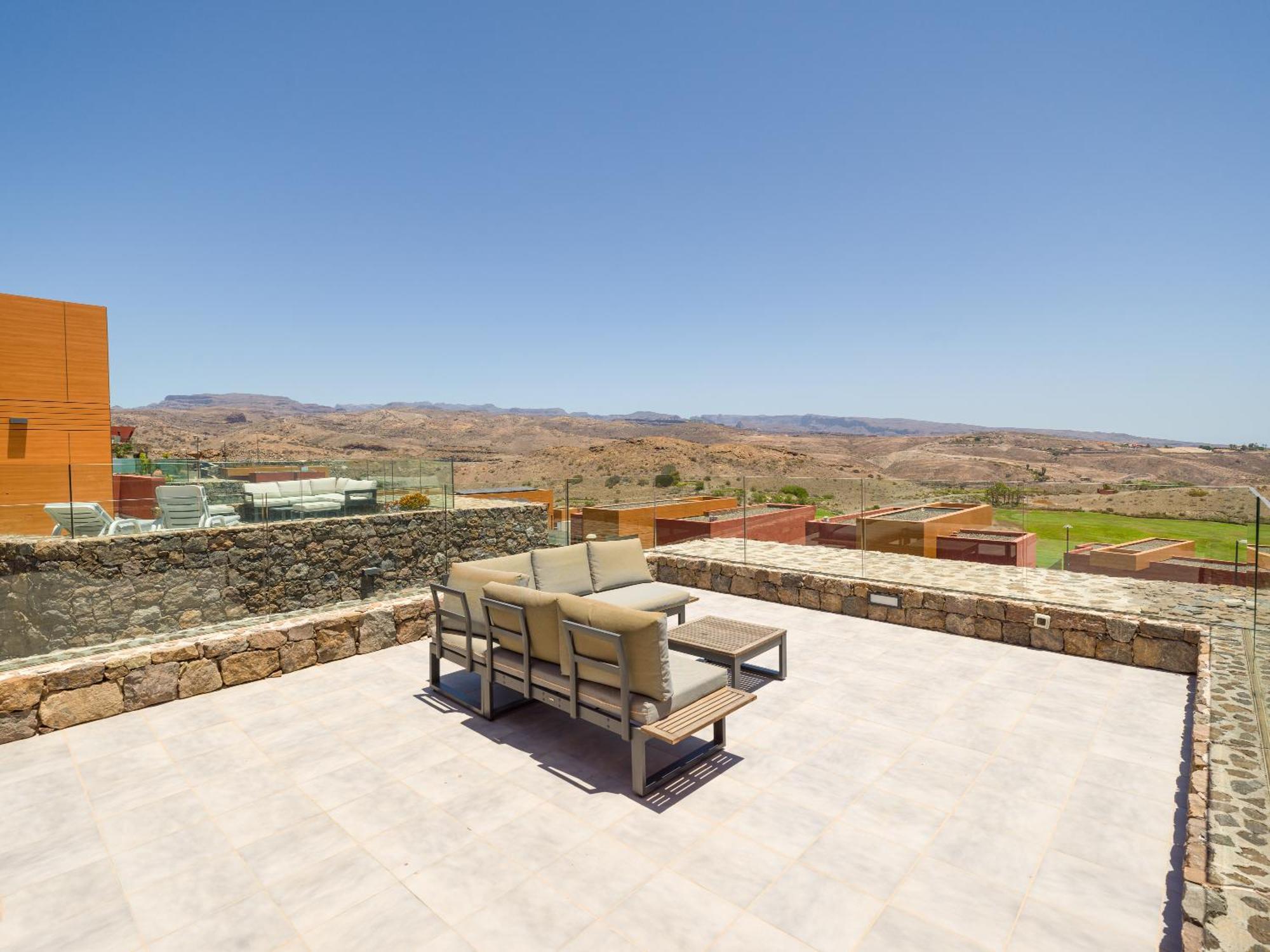 9 The Dream With Pool And Views By Canaryscape *