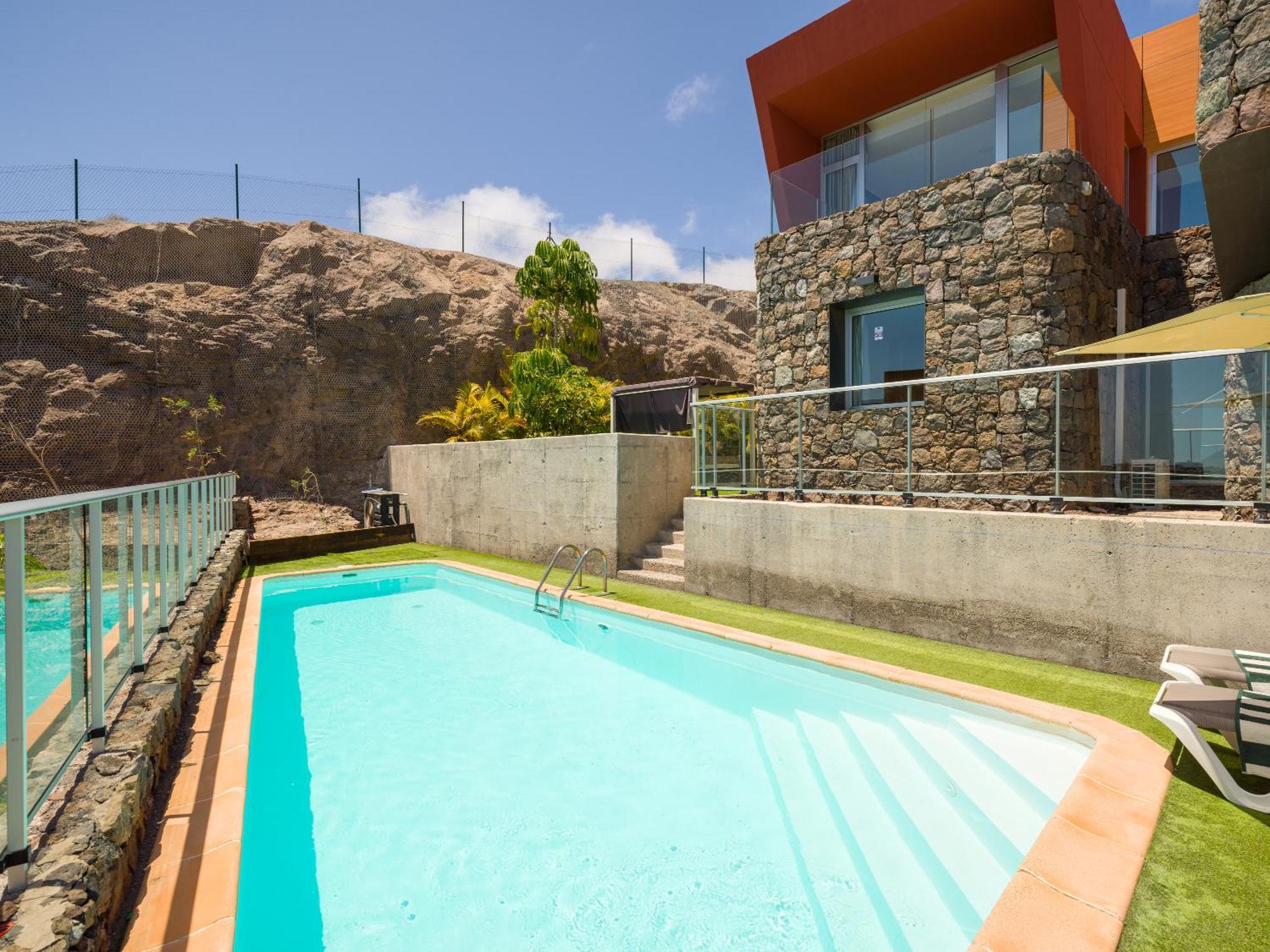 Villa 9 The Dream With Pool And Views By Canaryscape